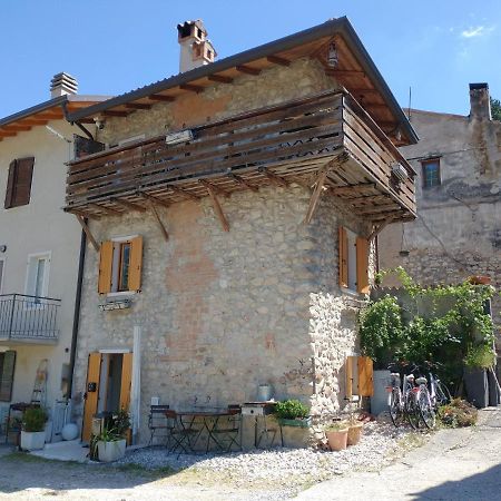 Il Rustico Di Peri Villa Exterior photo