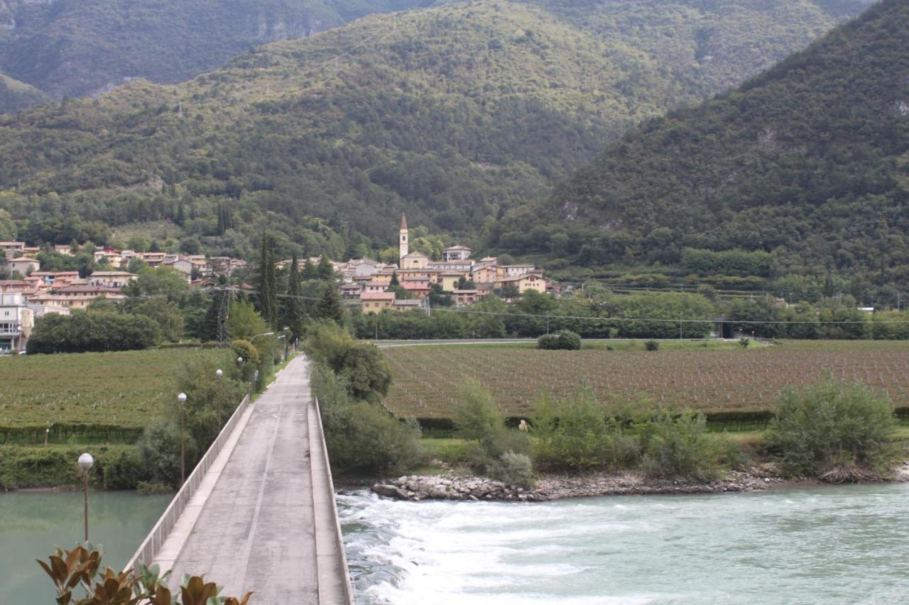 Il Rustico Di Peri Villa Exterior photo